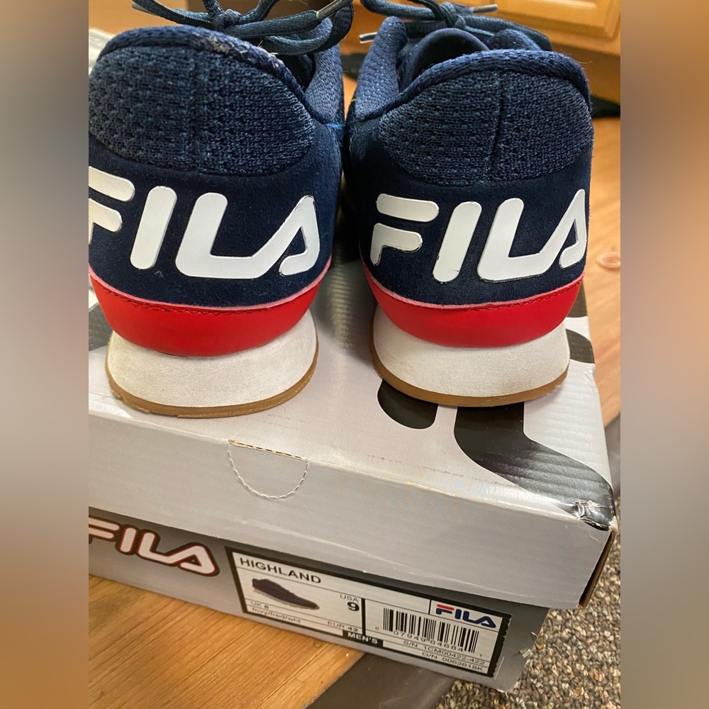 Fila Highlands “Navy”